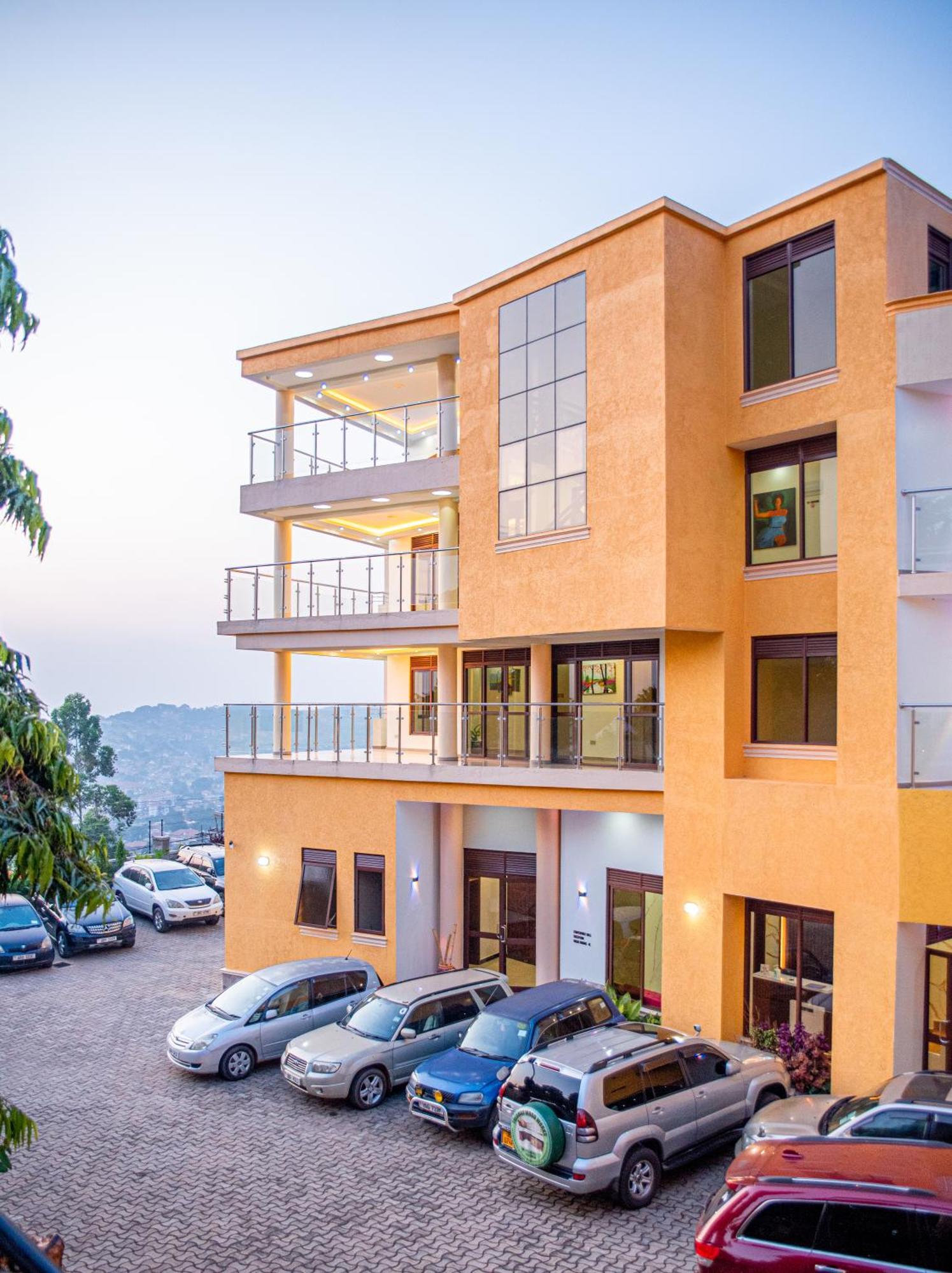 Precious Villas Lubowa エクステリア 写真